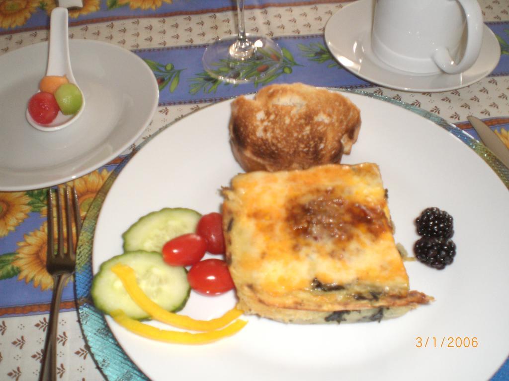 Point Pelee Lakeshore B&B Leamington Dış mekan fotoğraf
