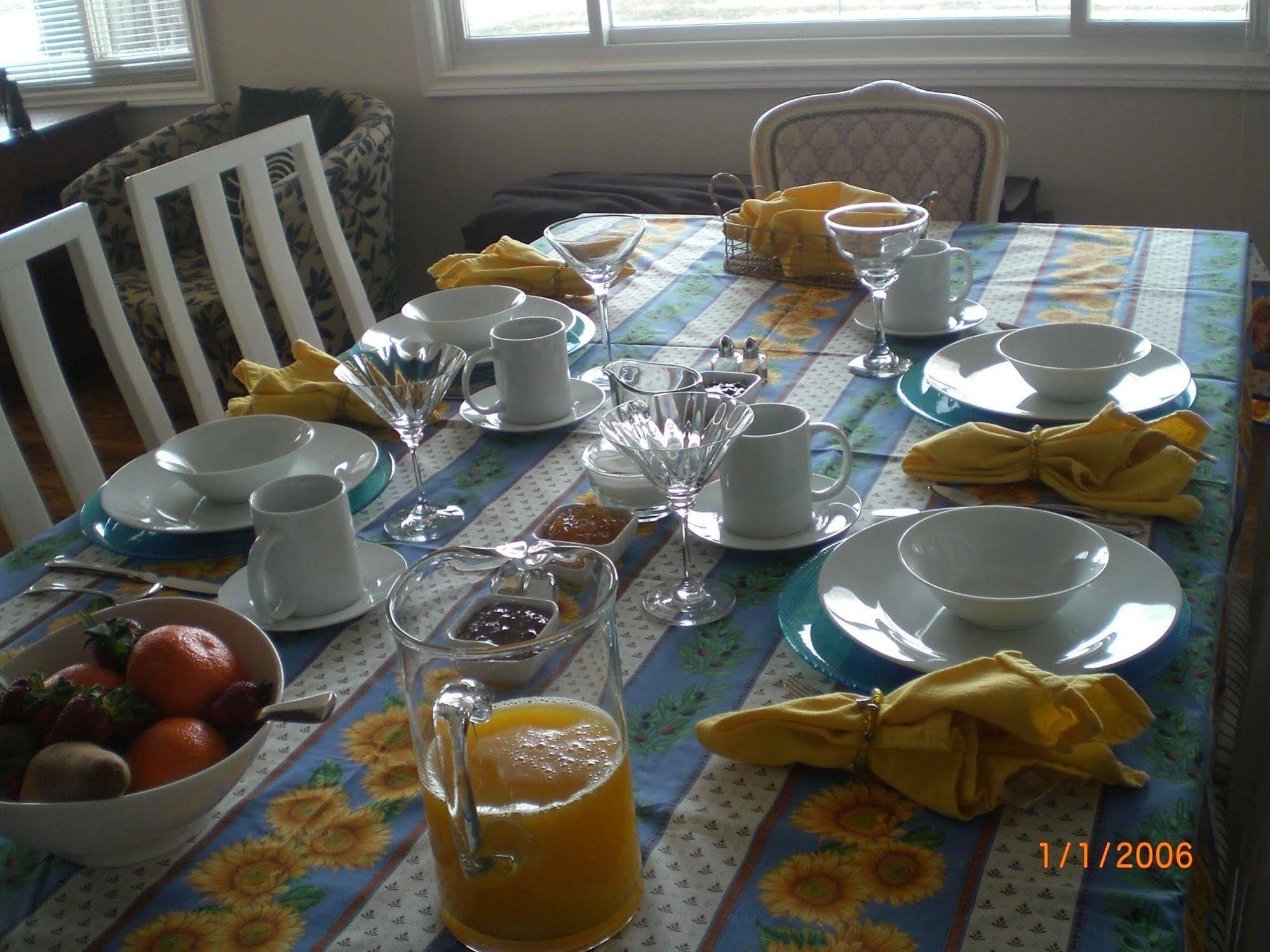 Point Pelee Lakeshore B&B Leamington Dış mekan fotoğraf